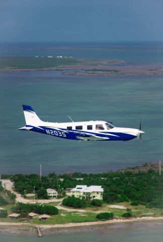 Piper Saratoga (N2035)