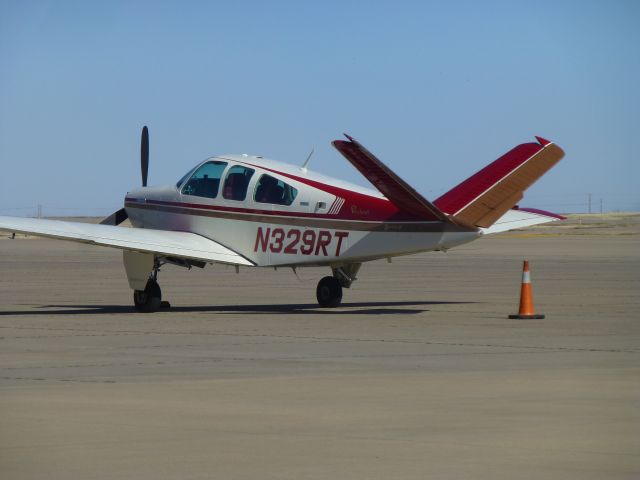 Beechcraft 35 Bonanza (N329RT)