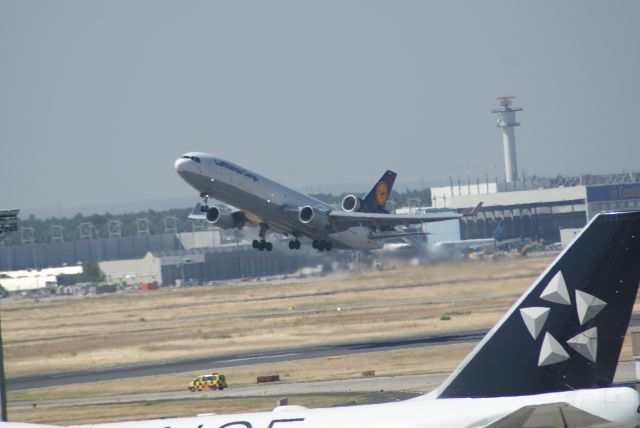 Boeing MD-11 (D-ALCO) - Lufthansa Cargo, MD11F cn48413