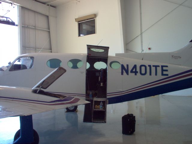 Cessna 401 (N401TE)