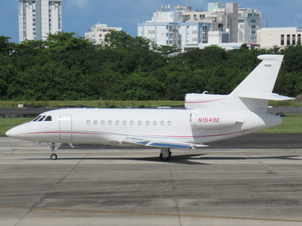 Dassault Falcon 900 (N1549E)