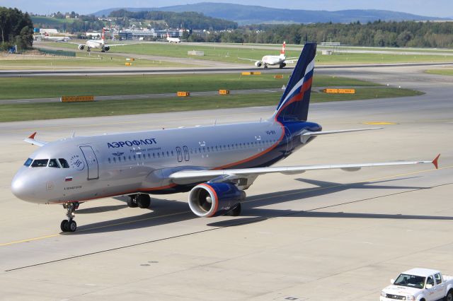 Airbus A320 (VQ-BIV)