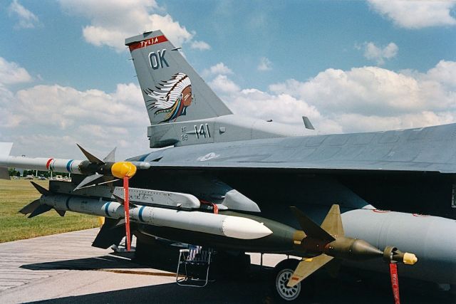 Lockheed F-16 Fighting Falcon (89-2141) - A loaded 138th Fighter Wing F-16C. The aircraft is from the Oklahoma Air National Guard located at KTUL. The photo taken at an Air Power Air Show in KOKC.