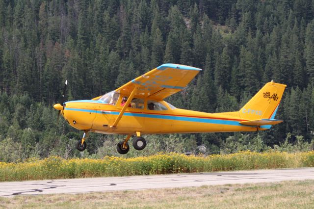 Cessna Skyhawk (C-FPXO)