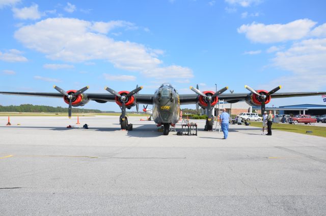 25-2534 — - Collings Foundation B-24J at Sumter Airport SC 27 Oct 2011