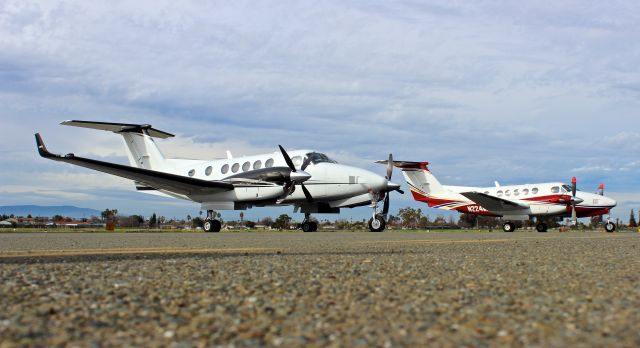 Beechcraft Super King Air 200 —