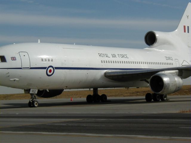 Lockheed L-1011 TriStar (ZD952) - Visiting Denver in 2003 after escorting RAF Fighters to Nevada for Red Flag.