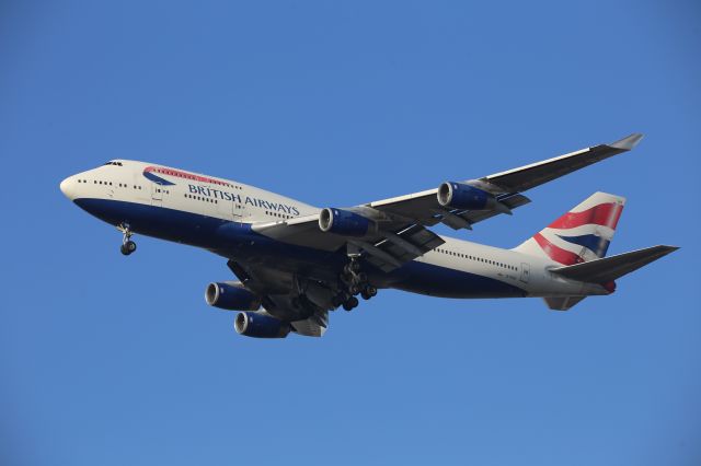 Boeing 747-400 (G-CIVH)