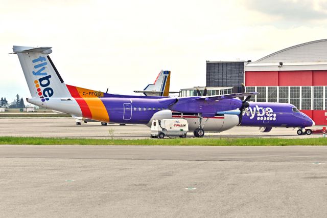 de Havilland Dash 8-400 (C-FFQG) - ex-flybe plane converted to water bomber