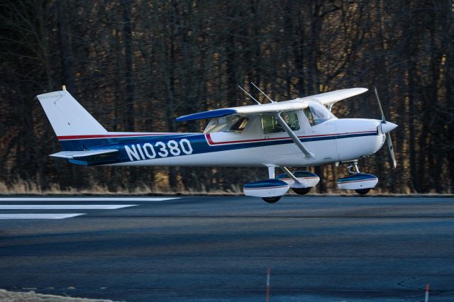 Cessna Commuter (N10380)