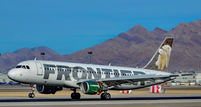 Airbus A320 (N206FR) - N206FR  Frontier Airlines 2010 Airbus A320-214 - cn 4272 "Alberta and Clipper" - Las Vegas - McCarran International (LAS / KLAS)br /USA - Nevada, December 5, 2015br /Photo: Tomás Del Coro