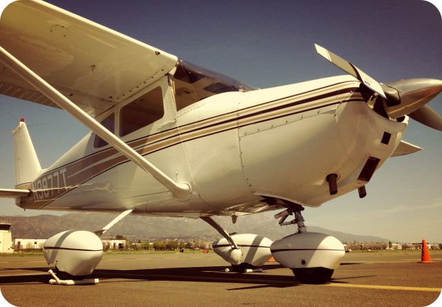 Cessna Skyhawk (N9877T) - Vintage Aircraft Display Day