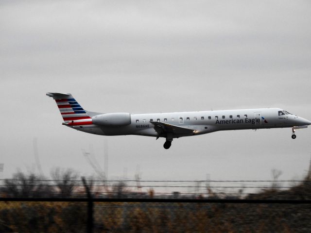 Embraer ERJ-145 (N686AE) - PDT4832 BTV-PHL