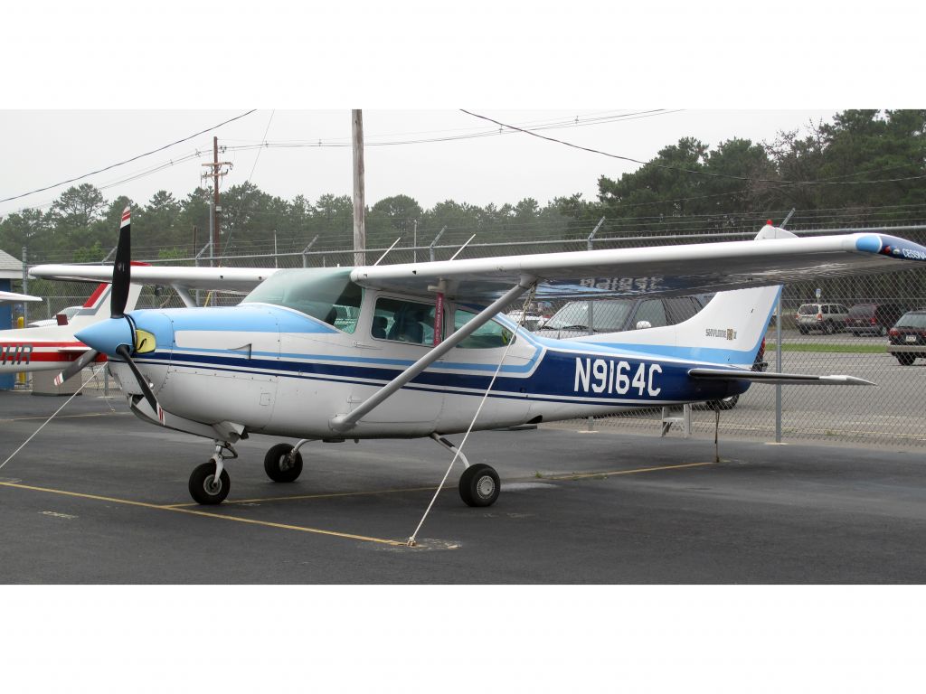 Cessna Skylane (N9164C) - Great aircraft for travelling!