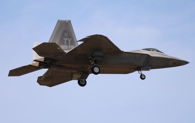 Lockheed F-22 Raptor (00-4016)