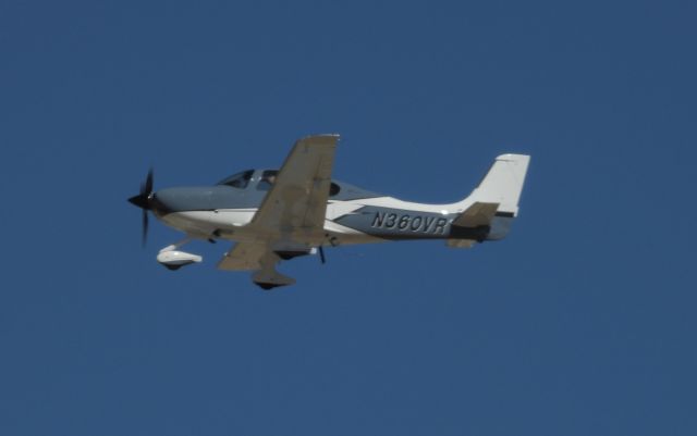 Cirrus SR22 Turbo (N360VR)