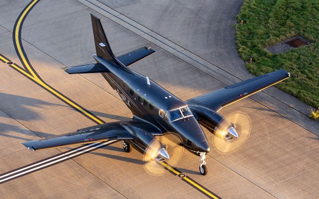 Beechcraft King Air 90 (F-GPLK) - Departing for a late evening test flight.