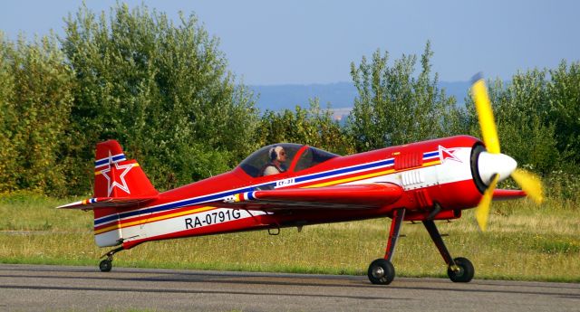 SUKHOI Su-31 (RA-0791G) - Visitor