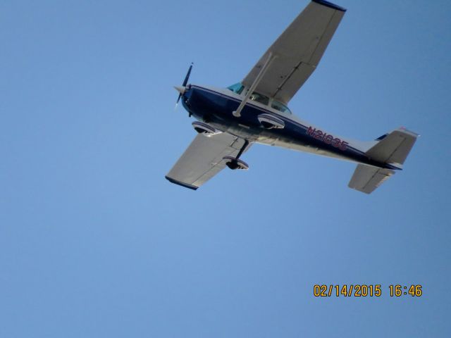 Cessna Skyhawk (N21035)