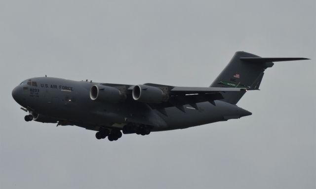 Boeing Globemaster III (08-8203) - C17 landing at IAG!