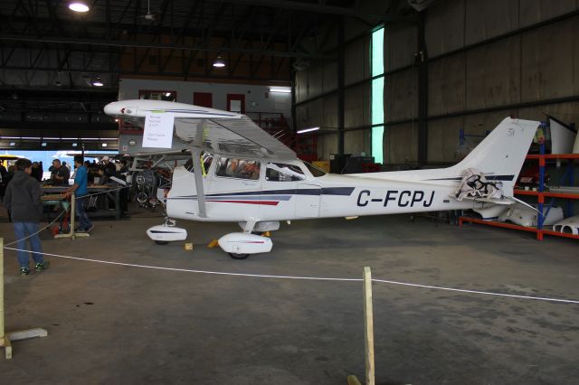 Cessna Skyhawk (C-FCPJ) - Spectacle aérien Aéroport des cantons Bromont CZBM QC Cessna Skyhawk 16-08-2014 