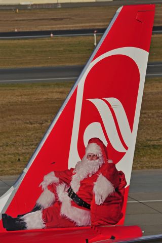 D-ABMC — - The Santa Claus on Air-Berlin Tail