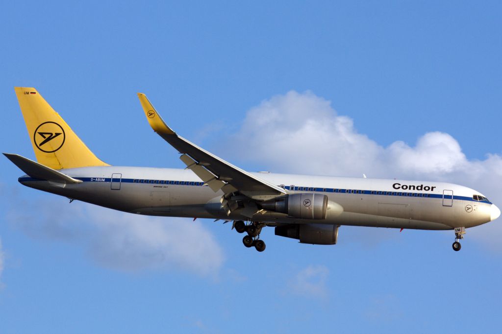 BOEING 767-300 (D-ABUM) - Condor B767-300 (D-ABUM) in retro livery arriving to BOS from Frankfurt. 