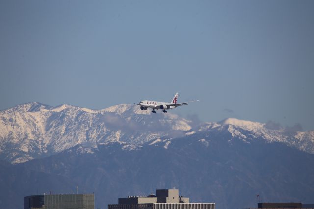 Boeing 777-200 (A7-BFC)