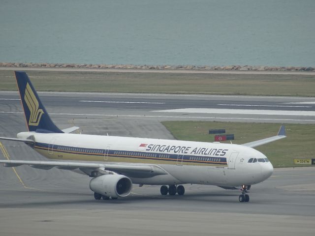 Airbus A330-300 (9V-STF)