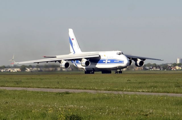 Antonov An-124 Ruslan (RA-82081)