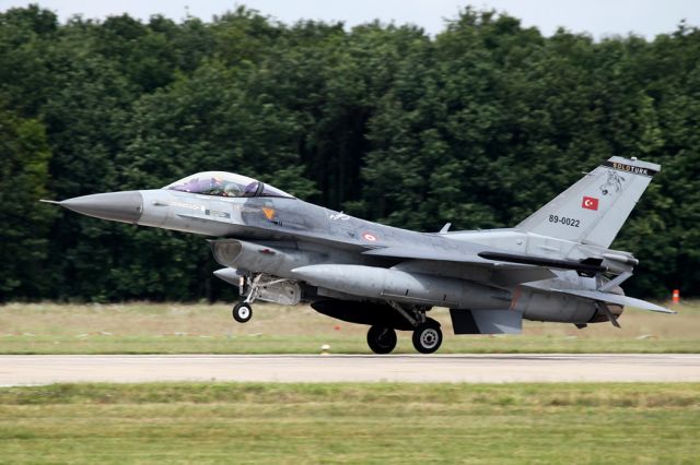 Lockheed F-16 Fighting Falcon (89-0022)