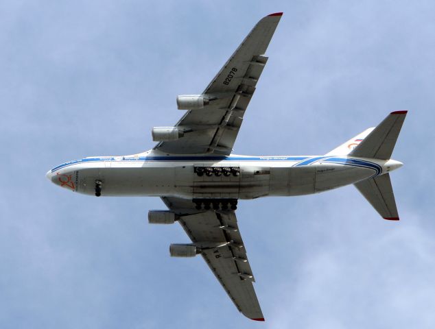 Antonov An-124 Ruslan (RA-82078) - AN-124 RA-82078 flying into Moffett Field, CA, most likely to pick up a satellite bound for Baikonur.