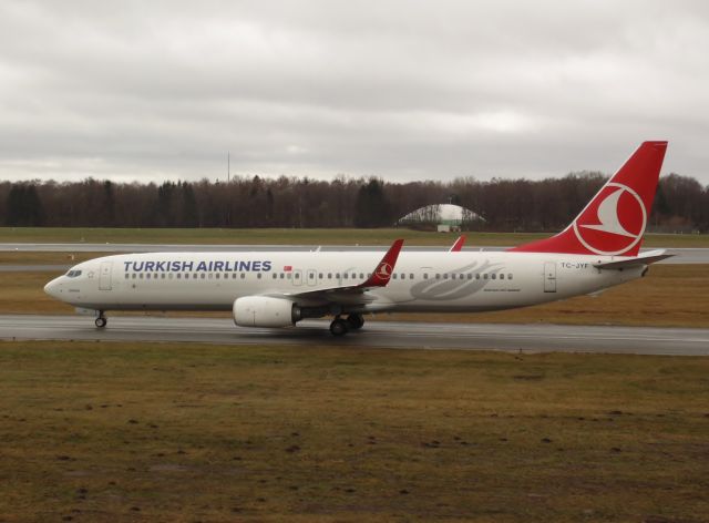 Boeing 737-900 (TC-JYF)
