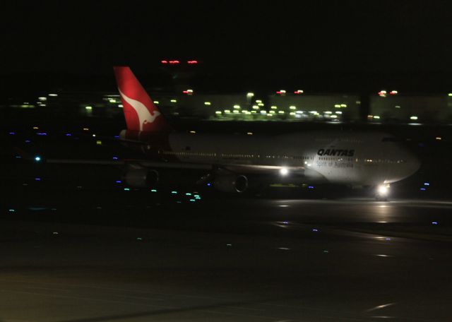 Boeing 747-400 (VH-OJL)