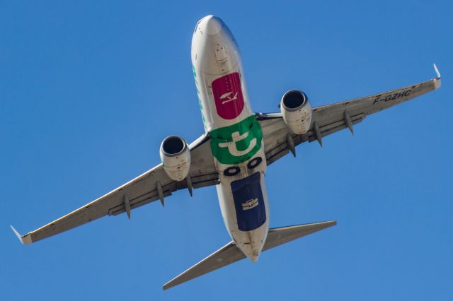 Boeing 737-800 (F-GZHC)