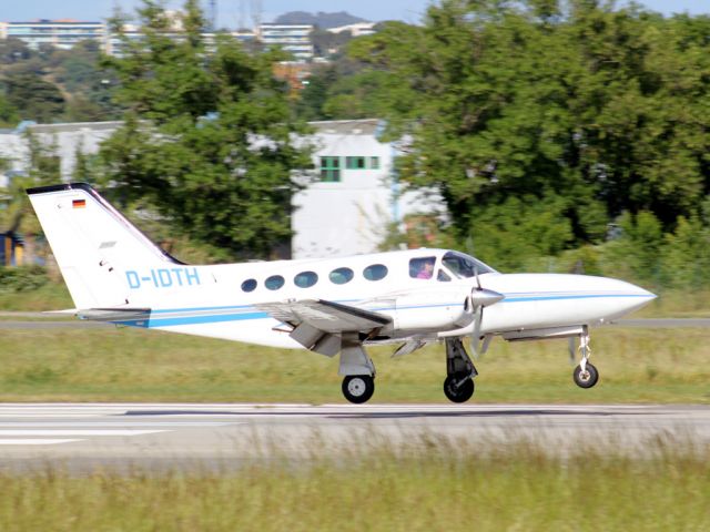 Cessna 421 (D-IDTH)