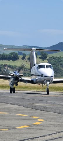 Beechcraft Super King Air 350 (ZK-MDC)