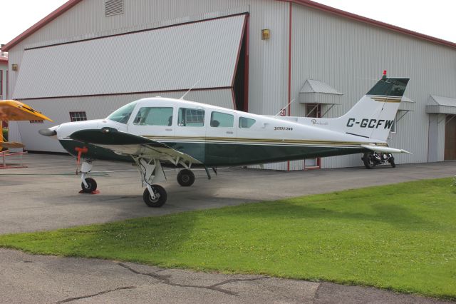 Mooney M-20 (C-GCFW) - Beechcraft Sierra 200 RG Aéroport de Lachute CSE4 QC. 25-08-2018