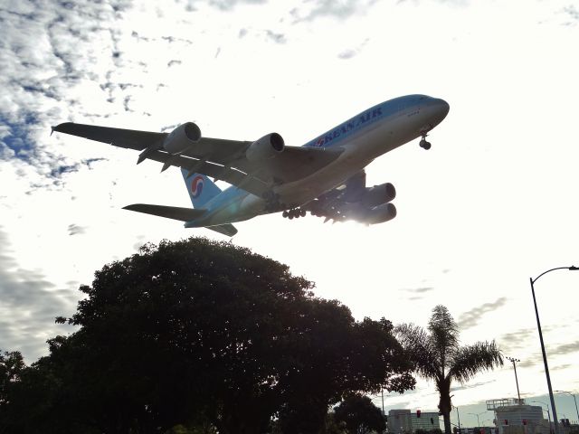 Airbus A380-800 (HL7613)