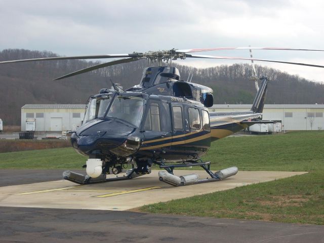 Bell 412 (N2SP)