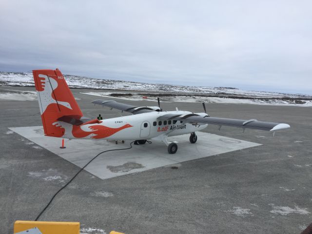 De Havilland Canada Twin Otter (C-FAIY)