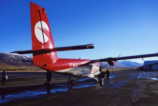 De Havilland Canada DHC-3 Otter (TF-NLD) - GRIMSEY ISLAND  artic circle