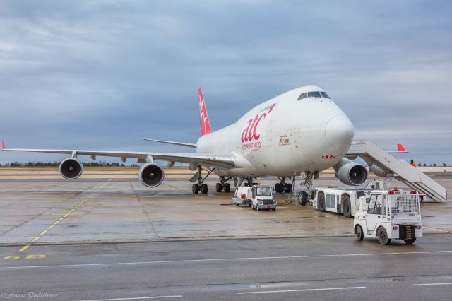 Boeing 747-200 (ER-BBB)