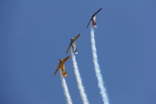 — — - North American AT-6br /Warbirds Downunder 2015 Airshow.br /Temora, NSW, Australiabr /Photo: 21.11.2015