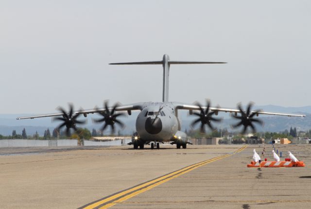 F-RBAF — - A-400 Atlas - Patrouille de France support aircraft - 04/15/17.