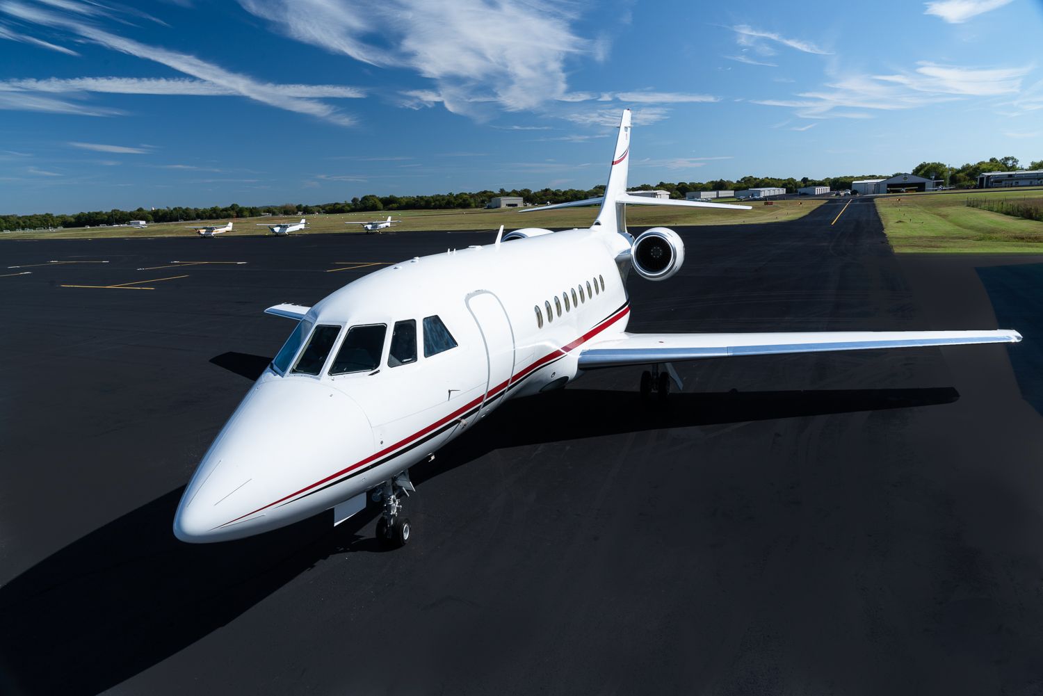 Dassault Falcon 2000 (N54J)