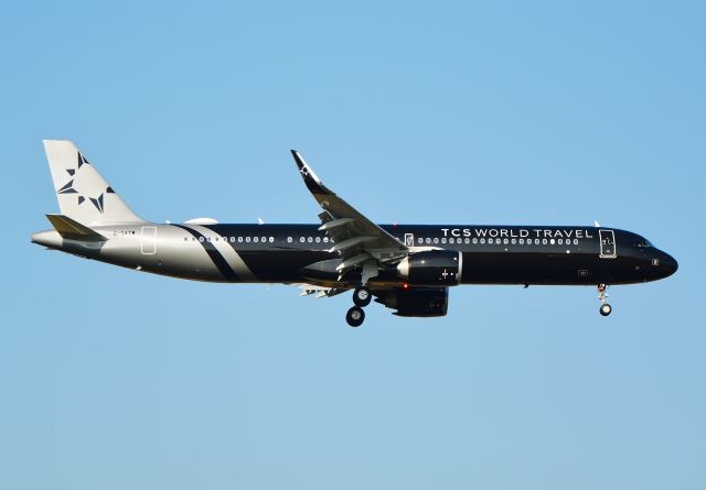 Airbus A321neo (G-OATW)
