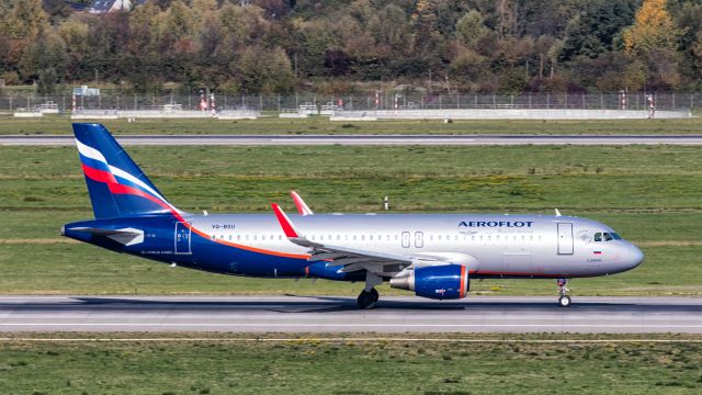 Airbus A320 (VQ-BSU)