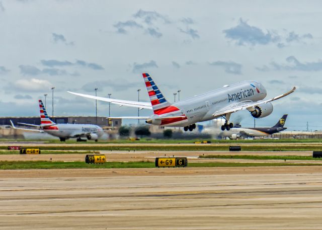Boeing 787-8 —
