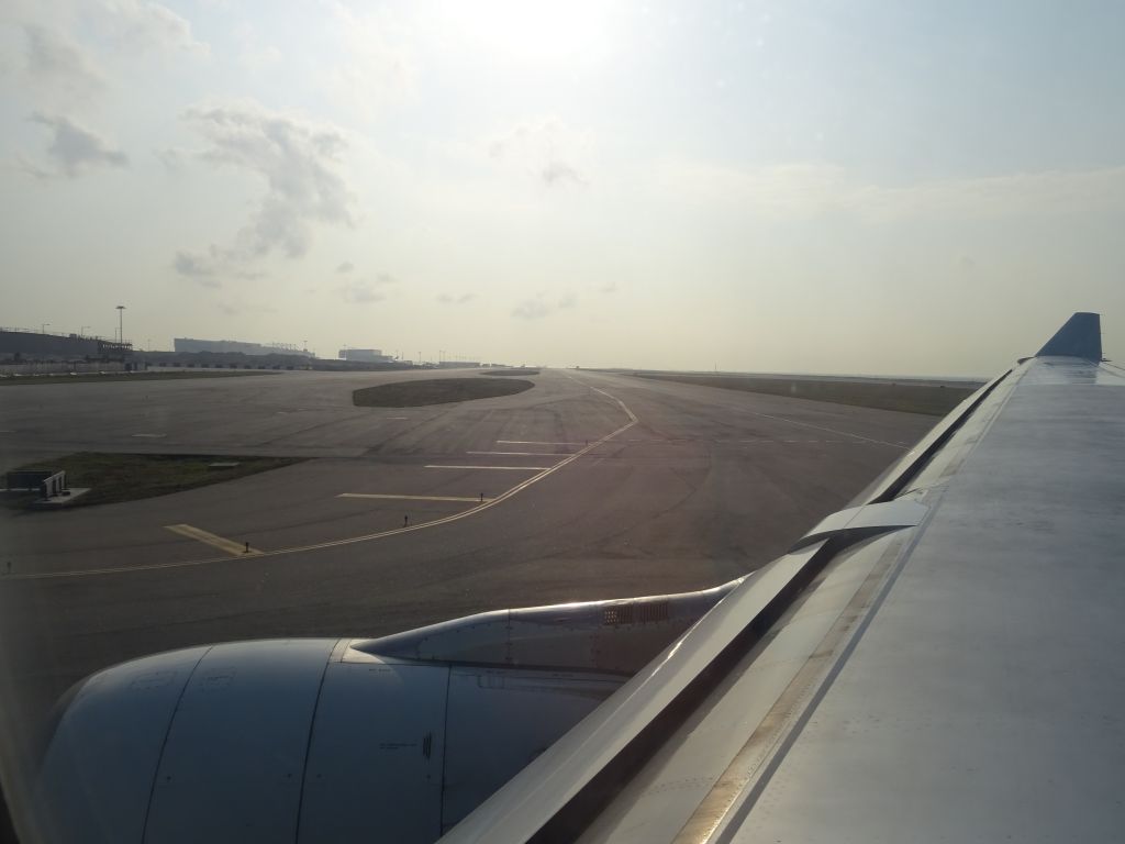 Airbus A330-300 (HL7710)
